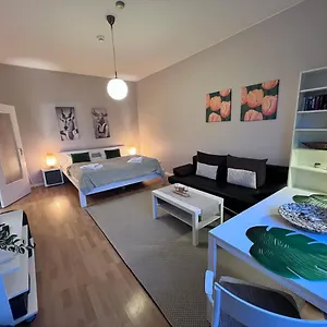 & Boardinghouse Friedrichshain-kreuzberg Appartamento